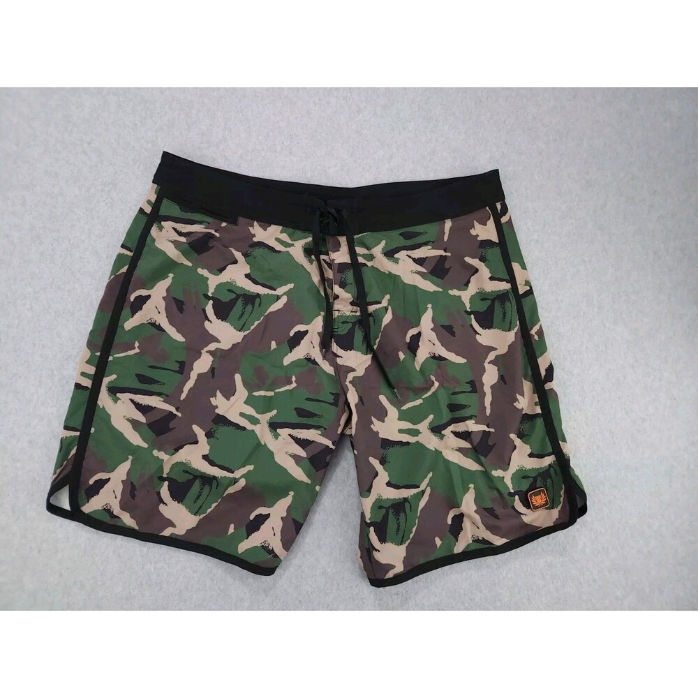 Tactical Distributors Camouflage Camo Athletic Shorts Large Size 36‎